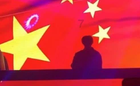 逃出上锁的现代房间3